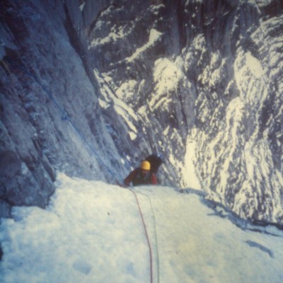 08-poss-bivi-site-just-above-ours-but-exposed-to-rock-fall_50615594118_l